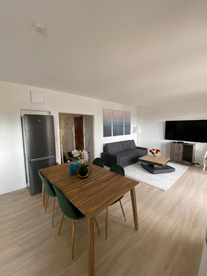Grand Appartement Courbevoie Paris Exteriér fotografie