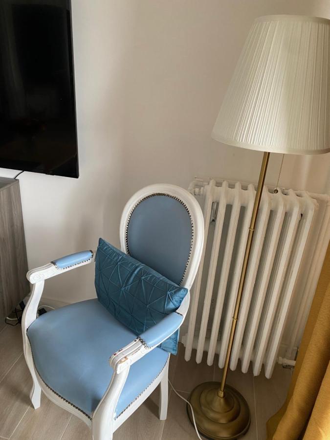 Grand Appartement Courbevoie Paris Exteriér fotografie